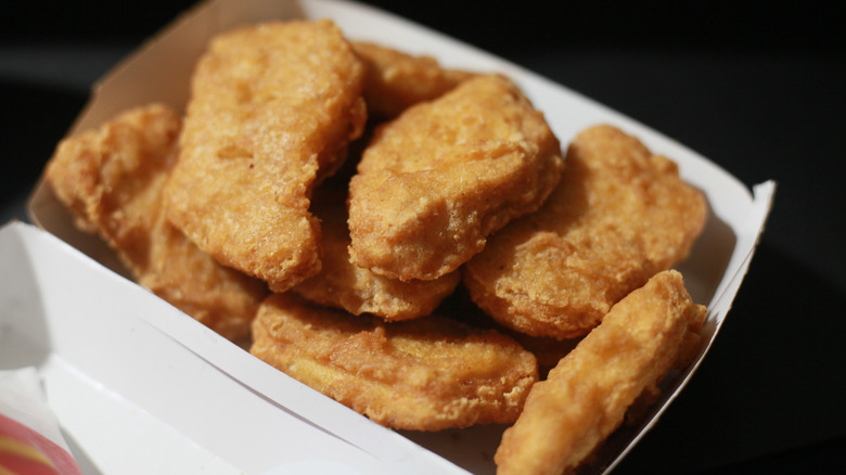 Chicken nuggets with ketchup