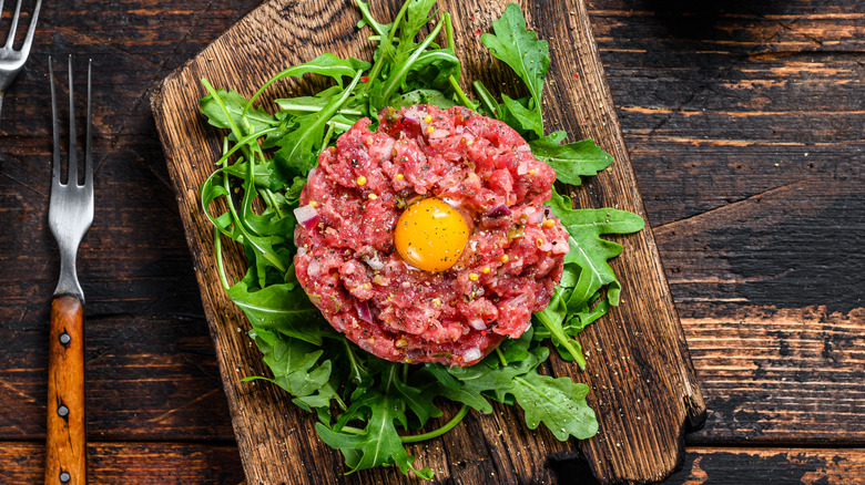 steak tartare on cutting board