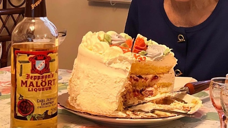 cake with MAlort bottle