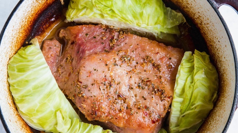 corned beef and cabbage cooking