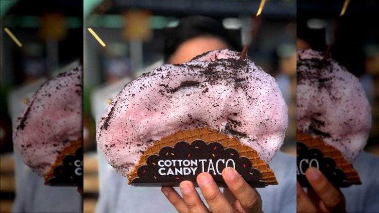 Cotton candy taco