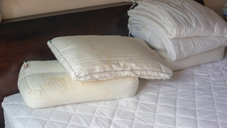 dirty pillows