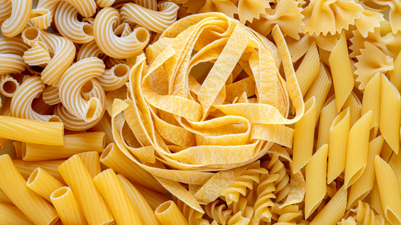 Various types of pasta shapes and sizes