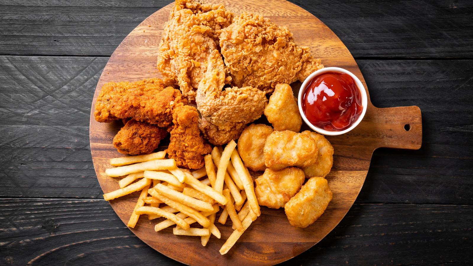 the-dark-secret-your-fast-food-chicken-may-be-hiding