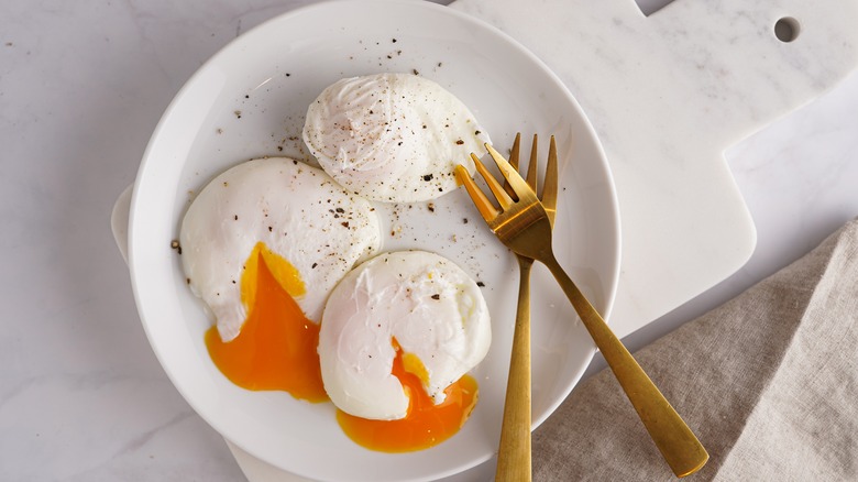 poached eggs