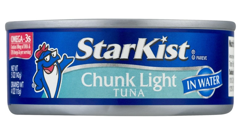 Starkist can of chunk light tuna in water