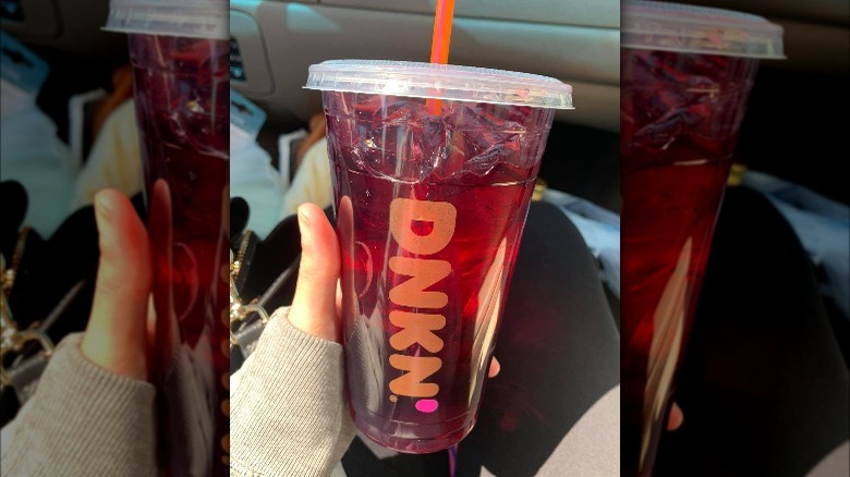 Dunkin' Blueberry Pomegranate Refresher