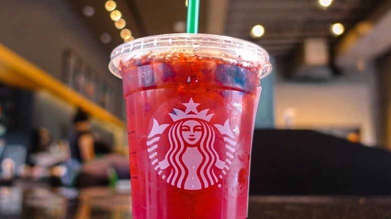 Very Berry Hibiscus Starbucks Refresher