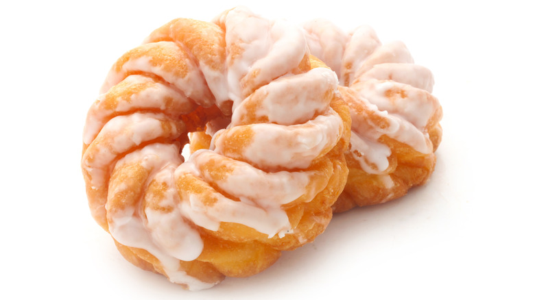 French cruller donut