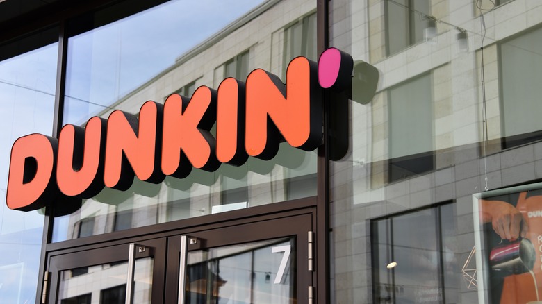 Dunkin' storefront