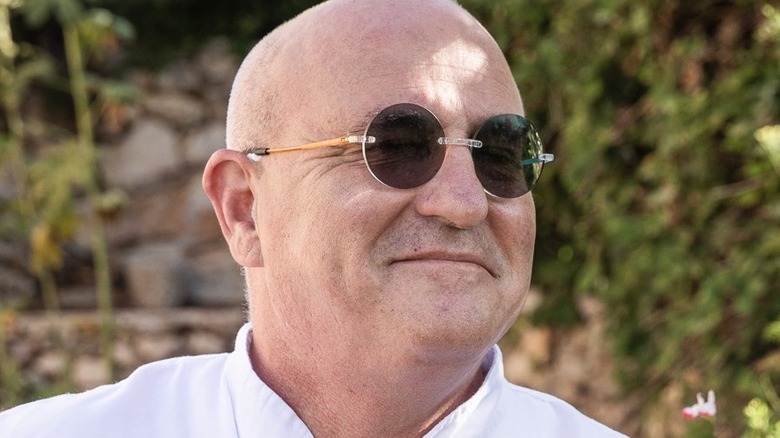 Erez Komarovsky wearing sunglasses