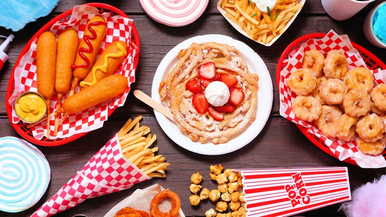 fried food, corn dogs, funnel cakes, donuts, cheese frie, onion rings, and kettle corn on table