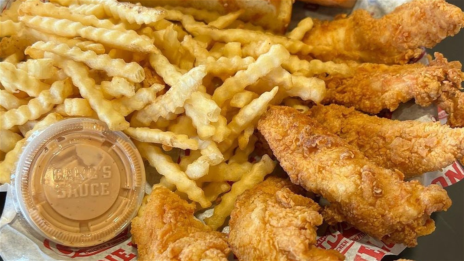 The Fast Food Secrets You Should Know To Make Raising Cane's At Home