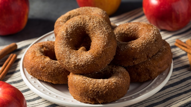 Apple cider donut