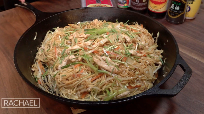 Chicken chow mein 