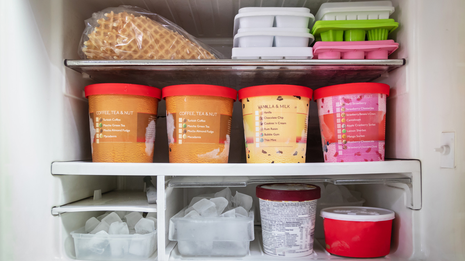 https://www.mashed.com/img/gallery/the-freezer-storage-tricks-that-will-make-your-ice-cream-taste-way-better/l-intro-1653919002.jpg