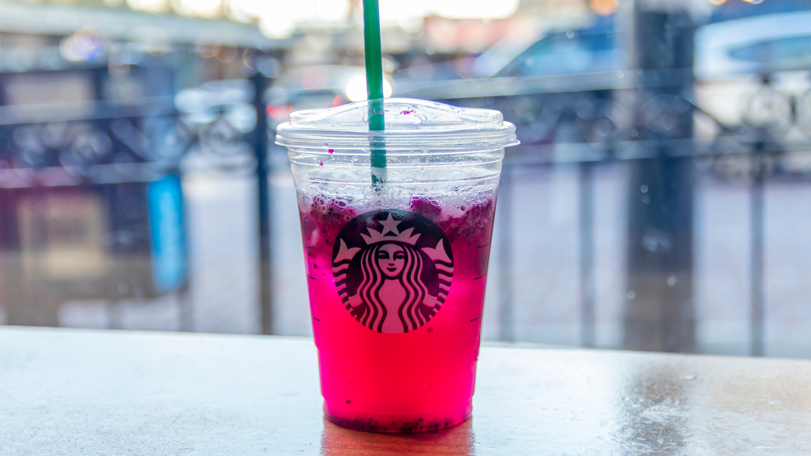 The Gluten Free Starbucks Refreshers You Need To Know About