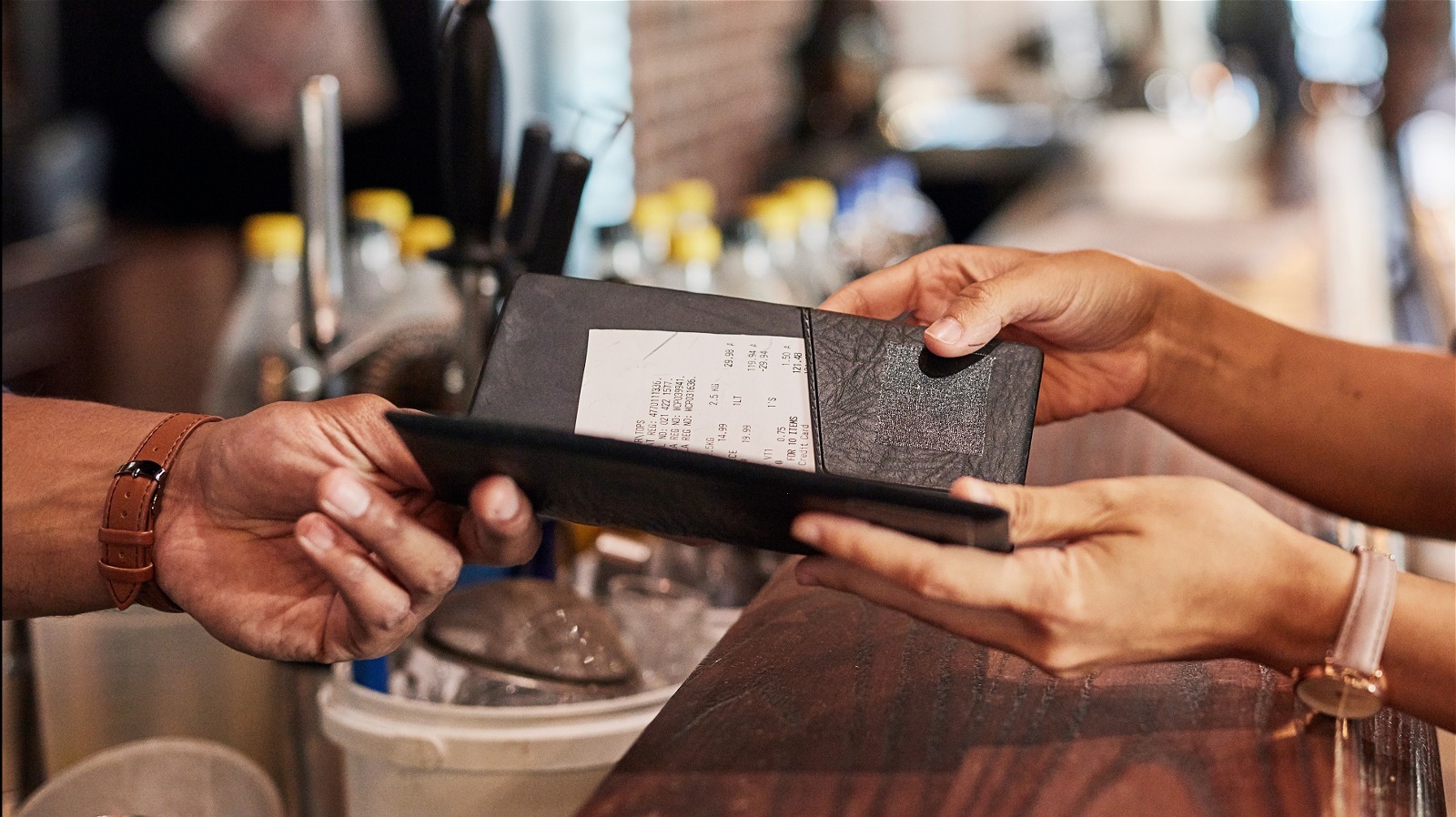 The Golden Rule For Splitting The Check At Restaurants