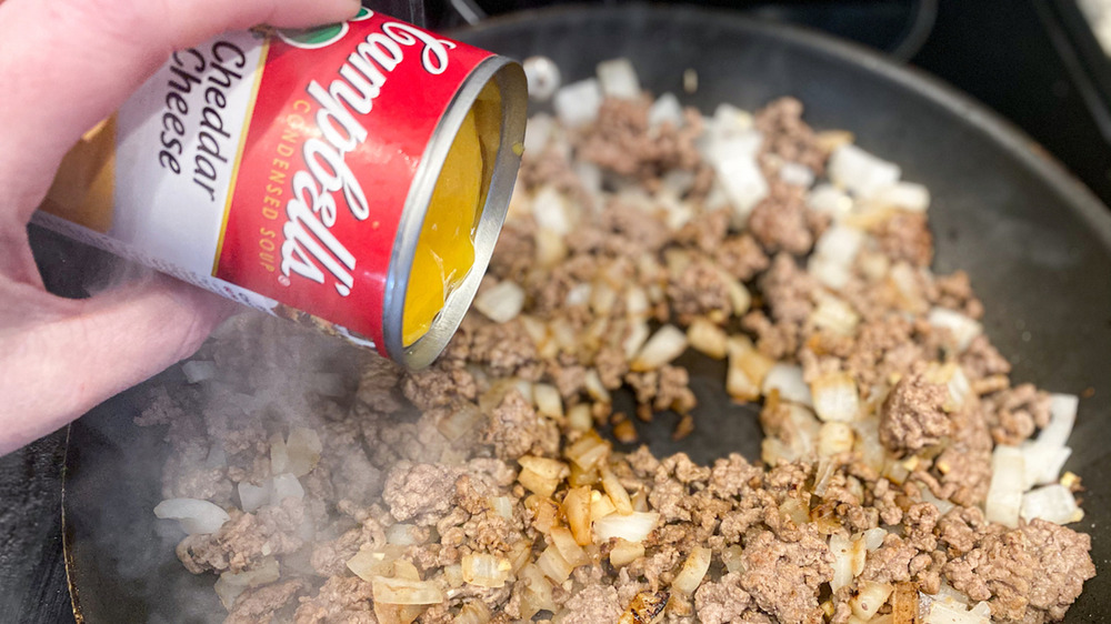 hamburger casserole cooking