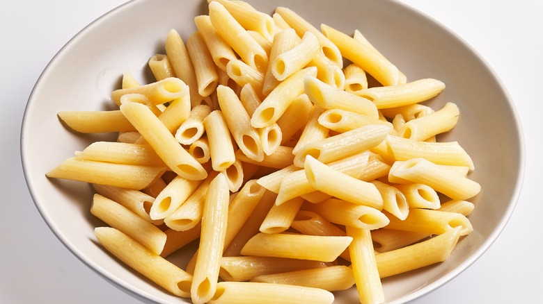 cooked penne pasta