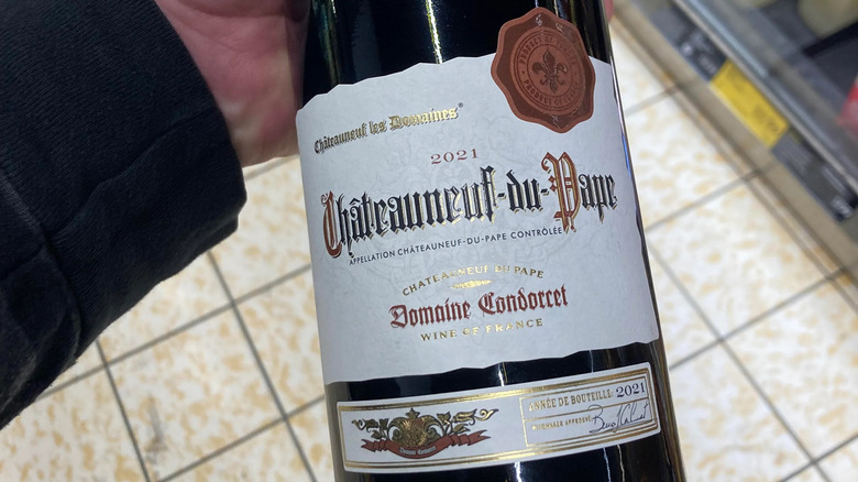 French red wine chateauneuf-du-pape