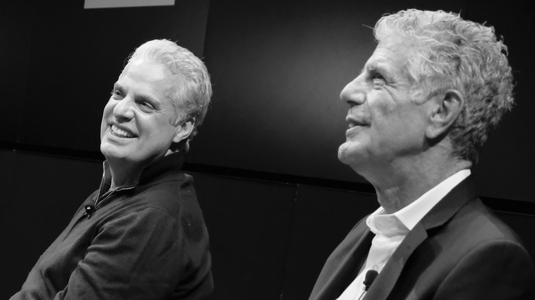 Anthony Bourdain and Éric Ripert laughing 