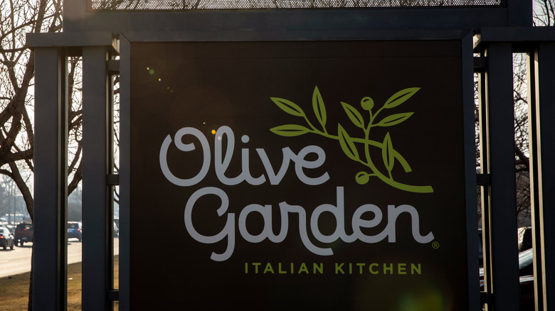 Olive garden sign