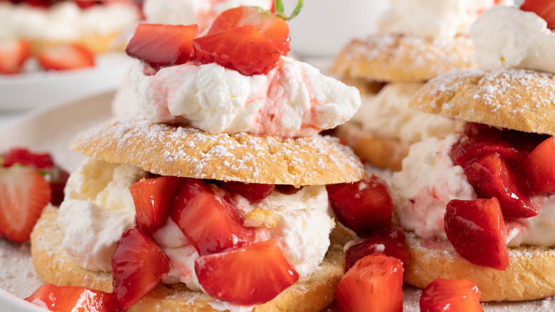 strawberry shortcake biscuits