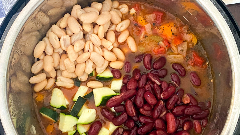 beans and zucchini Instant Pot