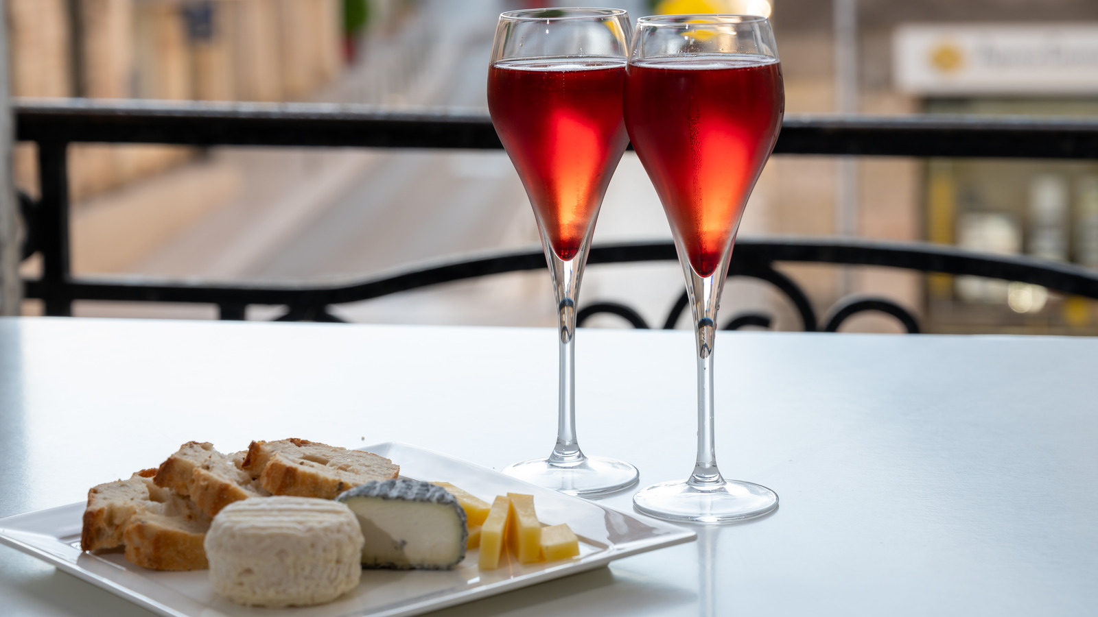 The Kir Royale Has A Connection To World War II