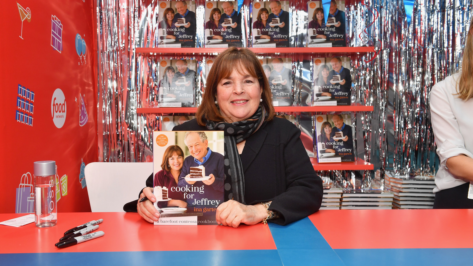 https://www.mashed.com/img/gallery/the-kitchen-tool-ina-garten-thinks-you-should-replace-each-year/l-intro-1611331883.jpg