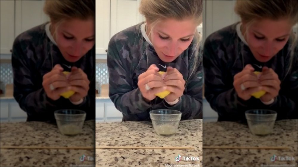 TikTok juicing lemon hack