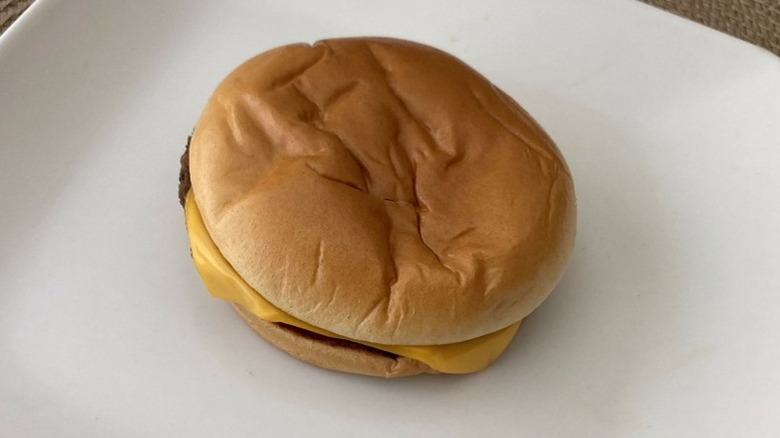 McDonald's cheeseburger