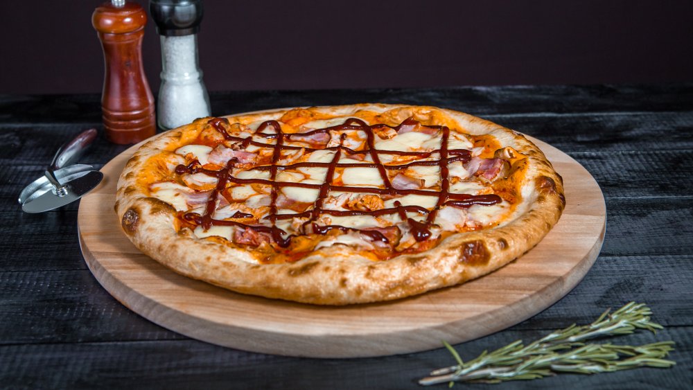 Barbecue Sauce on pizza