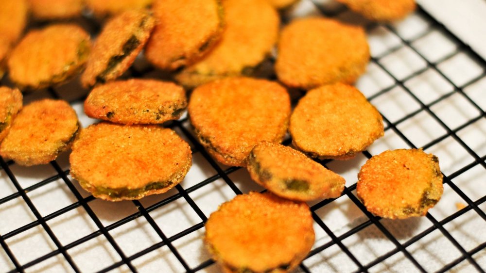 famous food deep fried pickles