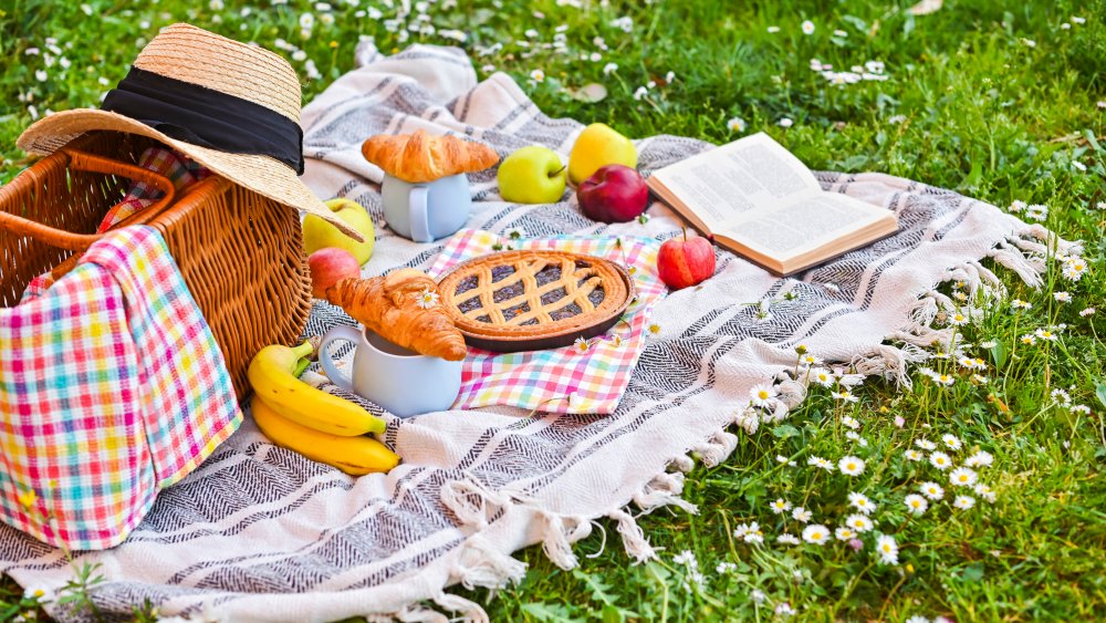 pie picnic