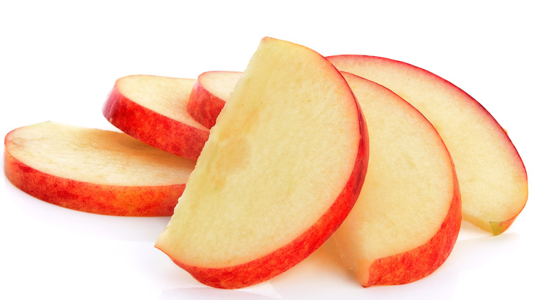 Red apple slices