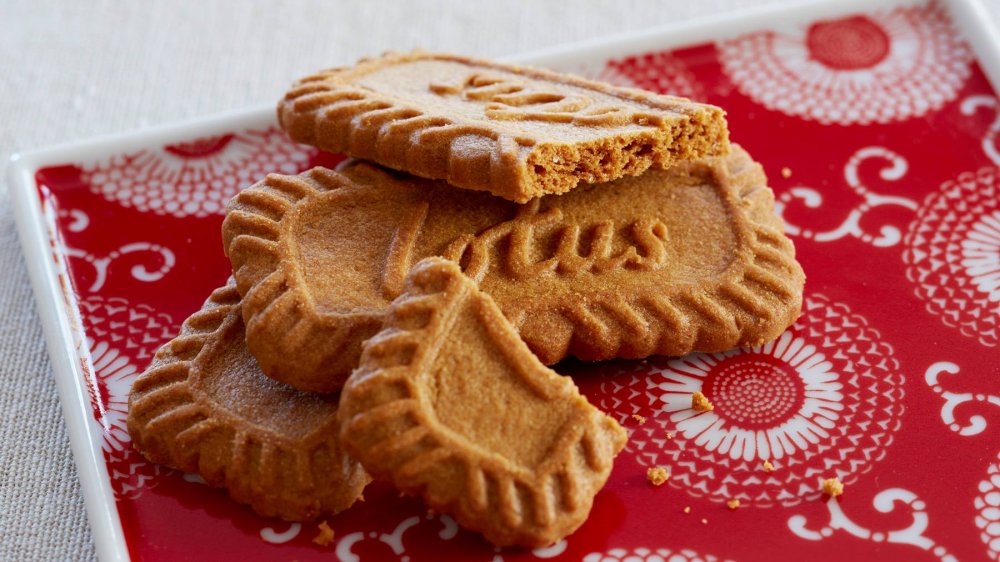 Lotus Biscoff Cookies, a grocery store cookie