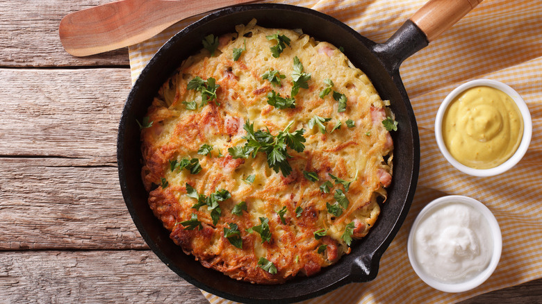 A pan of fresh rösti