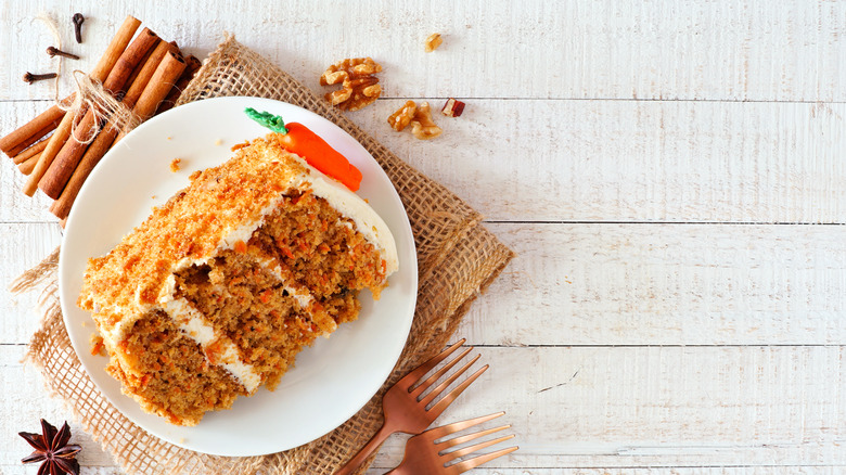 slice of carrot cake 