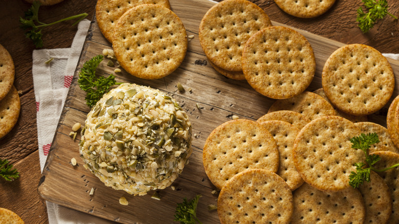 Cheese ball with crackers