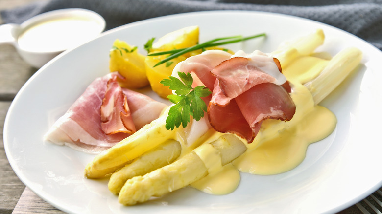 ham banana hollandaise 