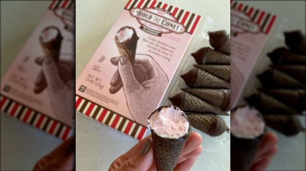 Trader Joe's Peppermint Flavor Hold the Cone! Mini Ice Cream Cones