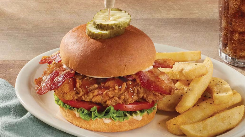 Cracker Barrel homestyle fried chicken blt