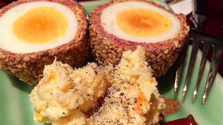 Corned beef scotch egg