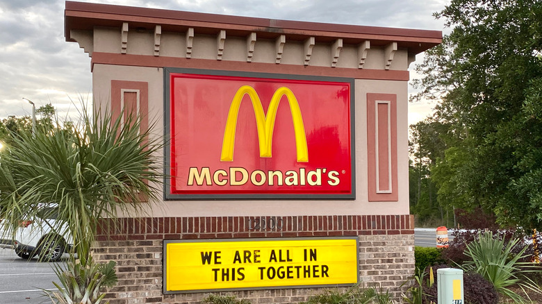 mcdonald's sign in savannah, georgia