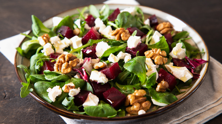 goat cheese salad with beets and greens