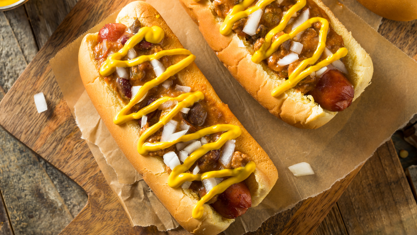 who invented chili dogs