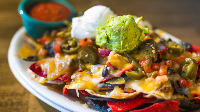 plate of nachos