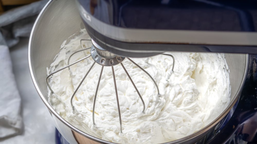 mixing whipped cream